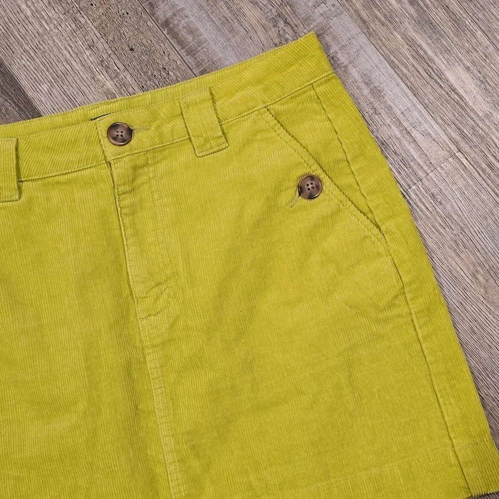 WILD FABLE | Corduroy Light Green Skirt | NWOT | Size 4 - Picture 3 of 9